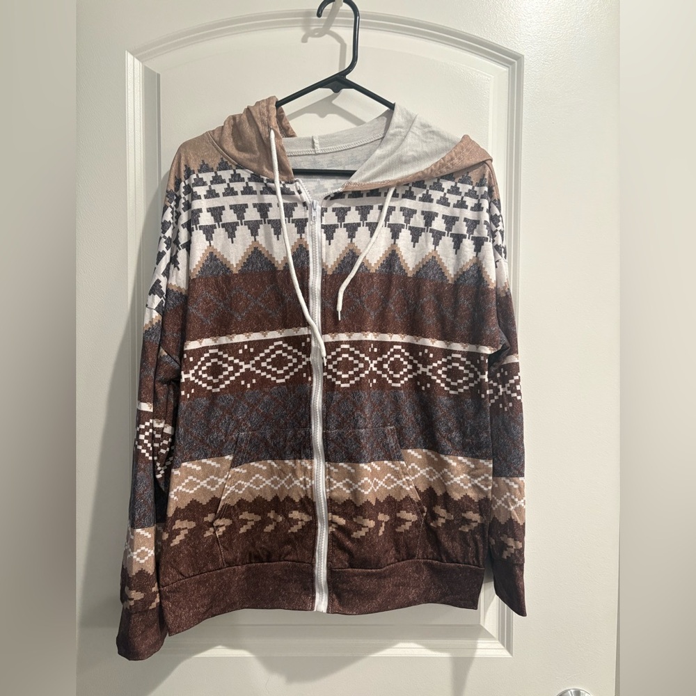 Brown Patterned Zip-up Jacket